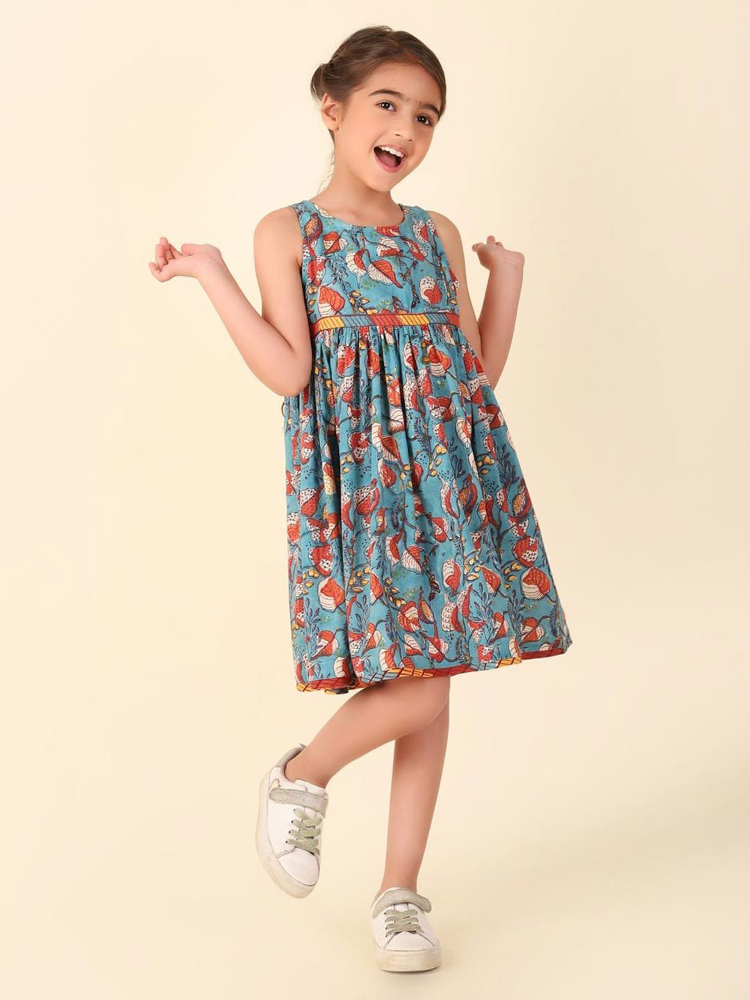 

Fabindia Girls Floral Print Round Neck Cotton A-Line Dress, Blue