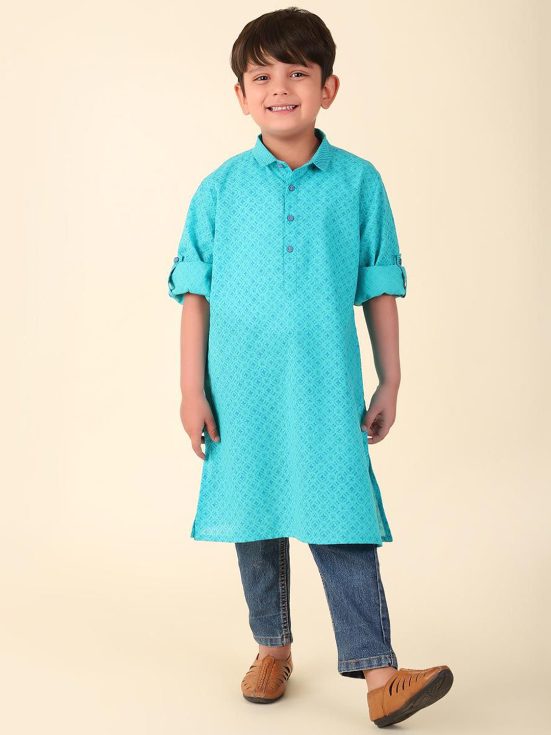 

Fabindia Boys Geometric Woven Design Shirt Collar Thread Work Straight Cotton Kurta, Blue