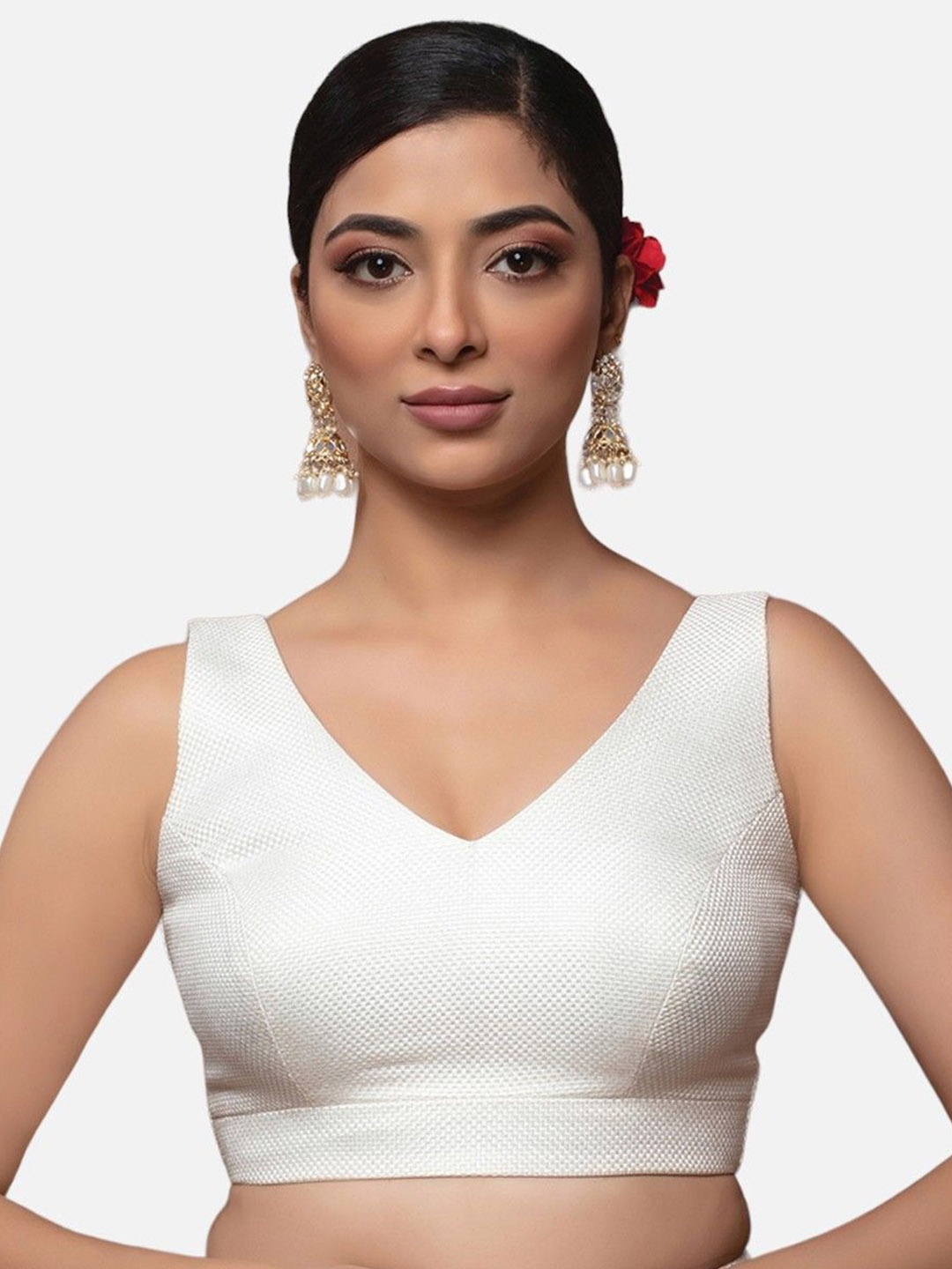 

neckbook Textured V-Neck Sleeveless Jute Saree Blouse, White