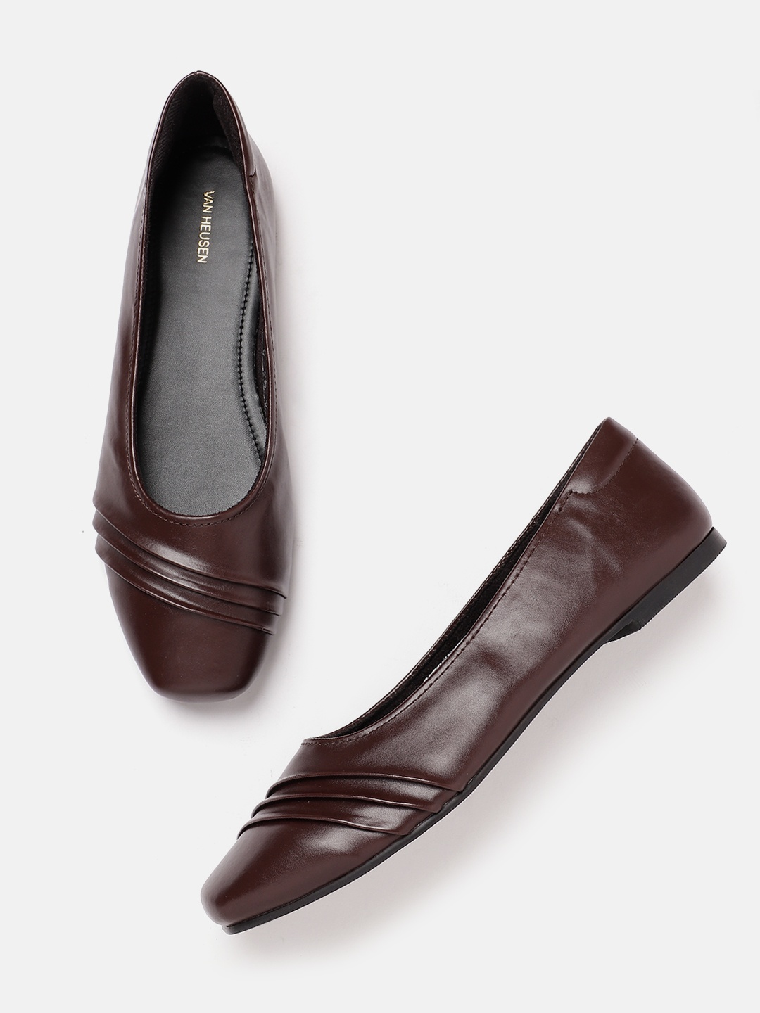 

Van Heusen Women Textured Ballerinas, Coffee brown