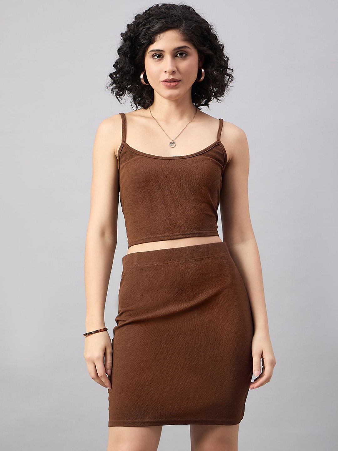 

The Roadster Lifestyle Co. Brown Sleeveless Shoulder Straps Top With Skirt & Blazer