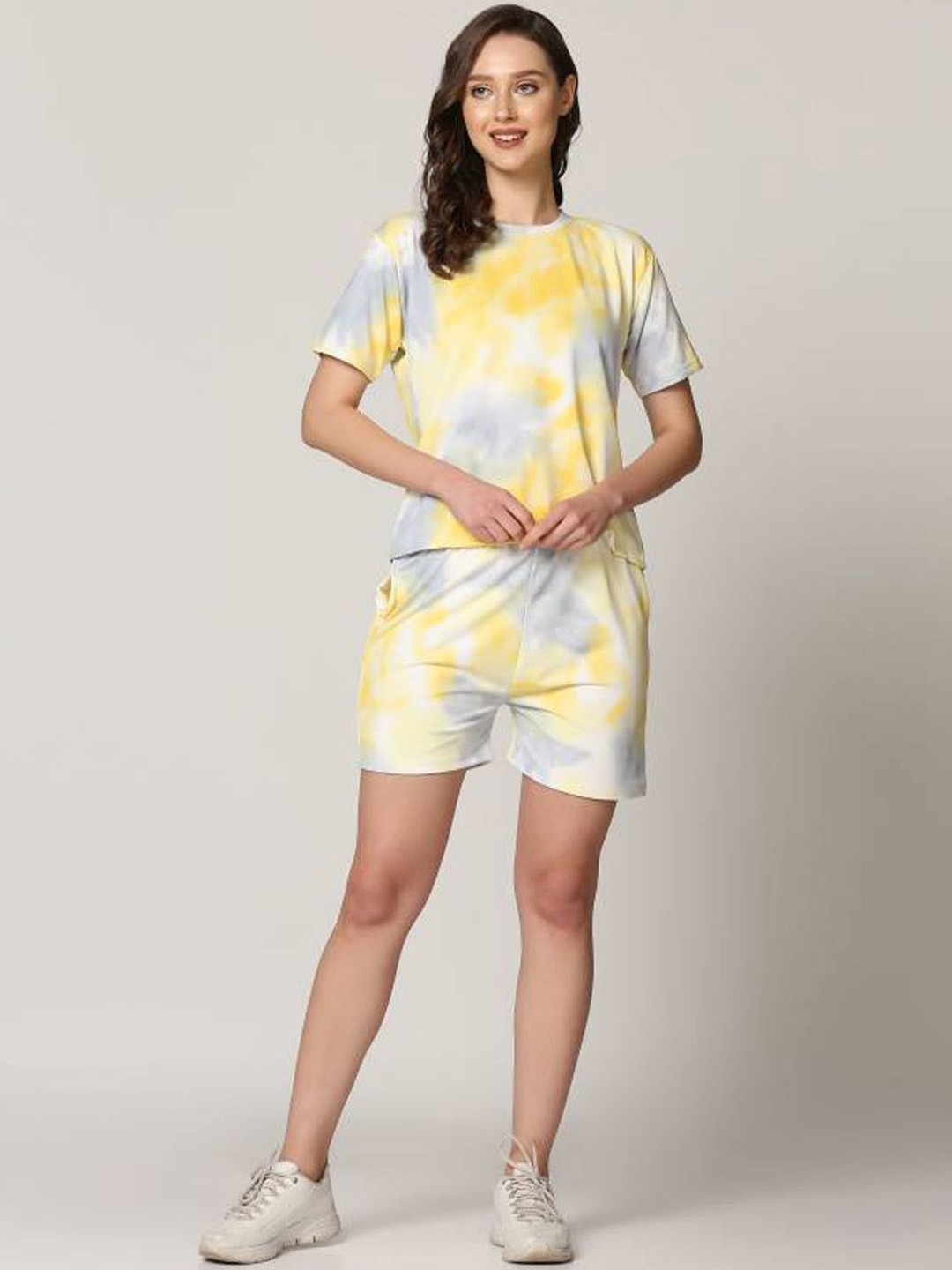 

Xivir Tie and Dye Pure Cotton Night Suit, Yellow