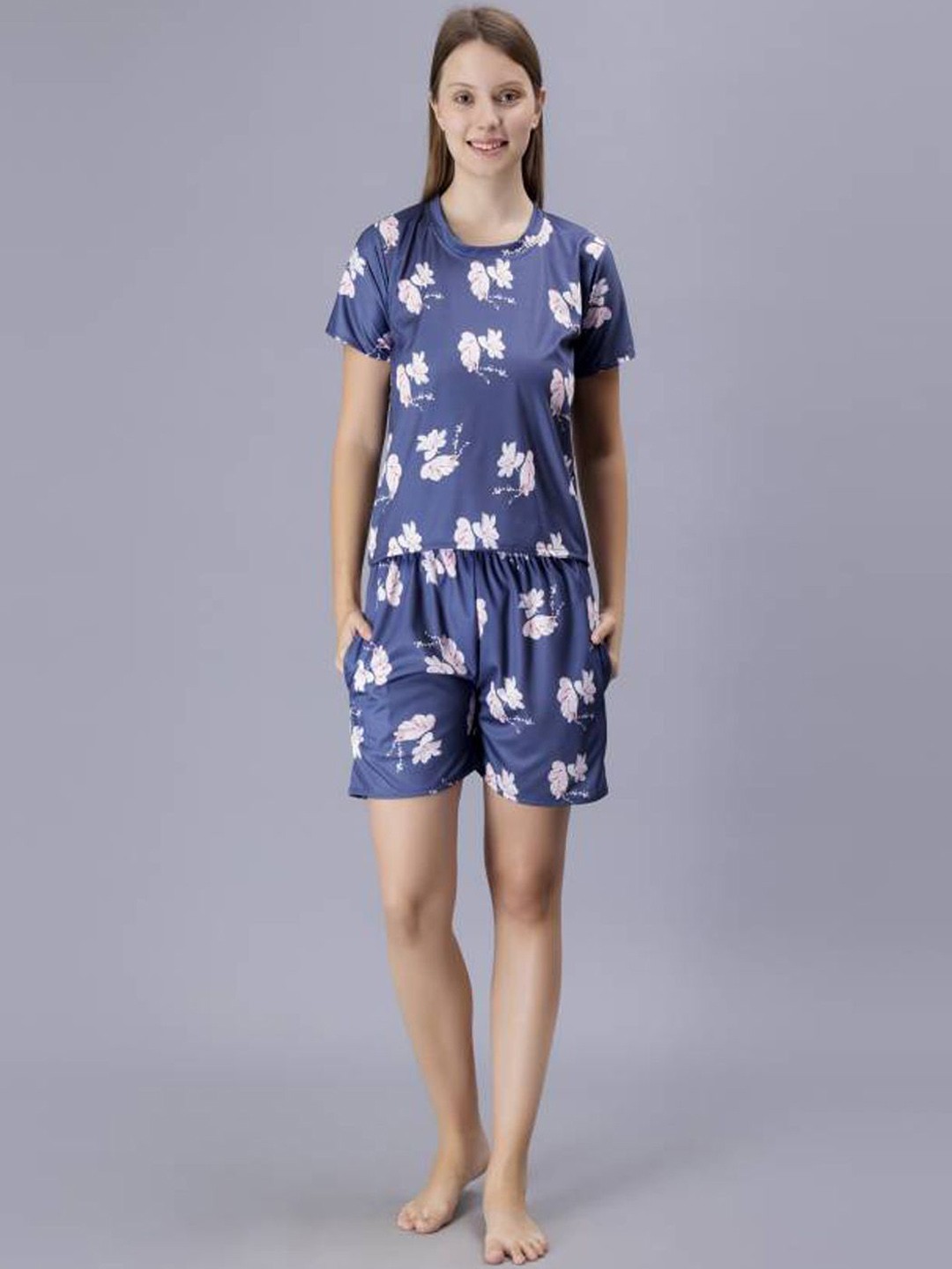 

Xivir Floral Printed Pure Cotton Night suit, Blue
