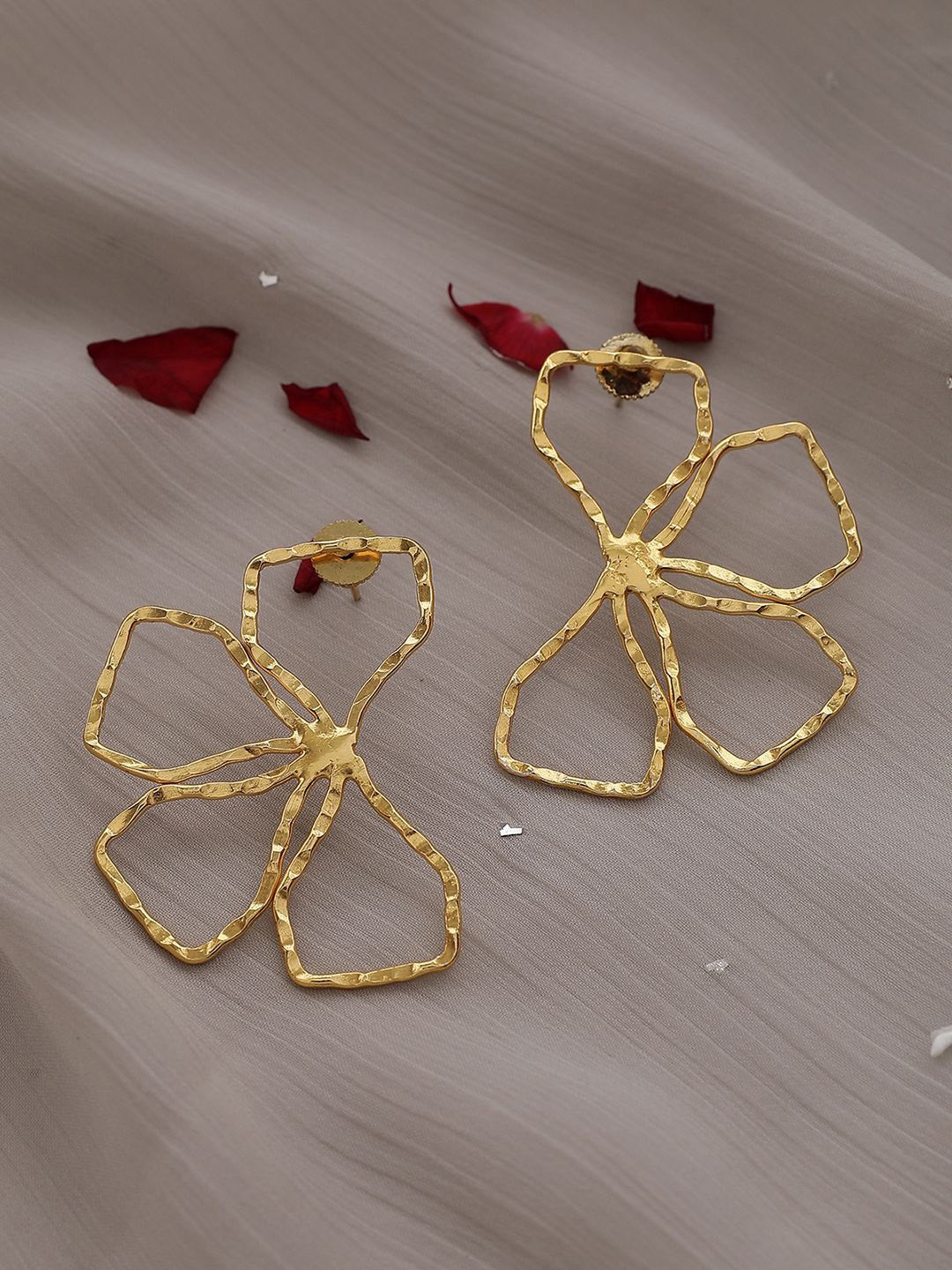 

XAGO Gold-Plated Floral Drop Earrings