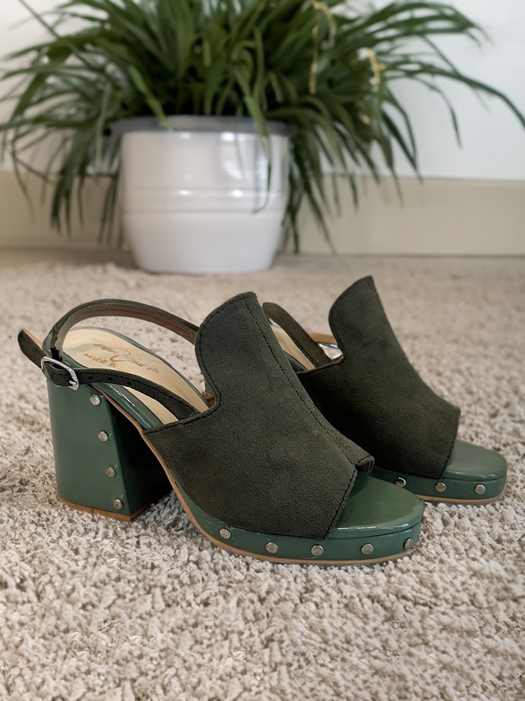 

Bowtoes Textured Peep Toe Block Heeled Mules, Green