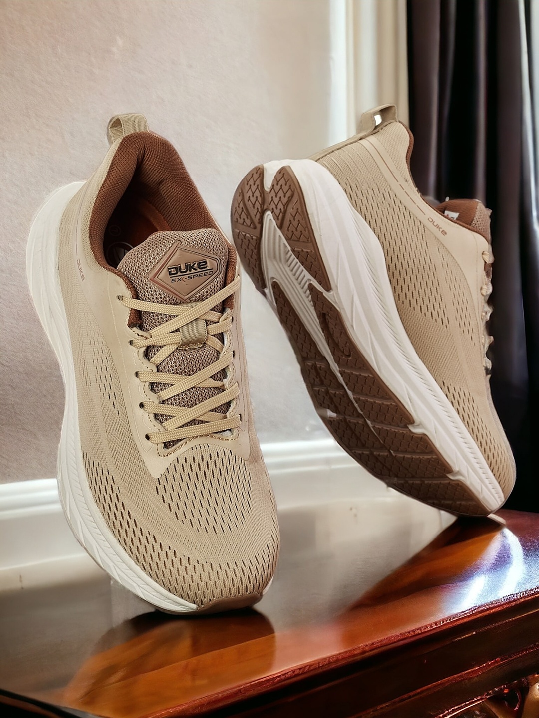 

Duke Men Mesh Running Shoes, Beige