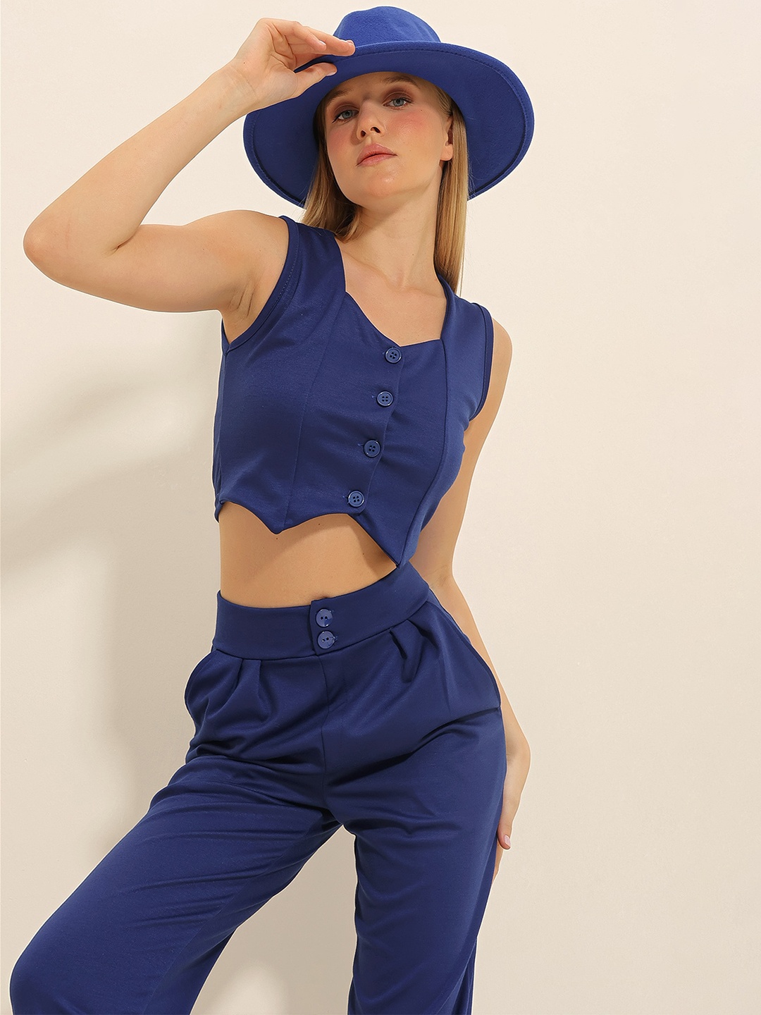 

Trend Alacati stili V-Neck Sleeveless Waistcoat, Blue