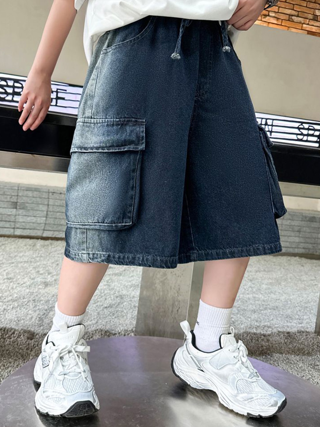 

StyleCast x Revolte Boys Washed Cotton Loose Fit Denim Shorts, Blue