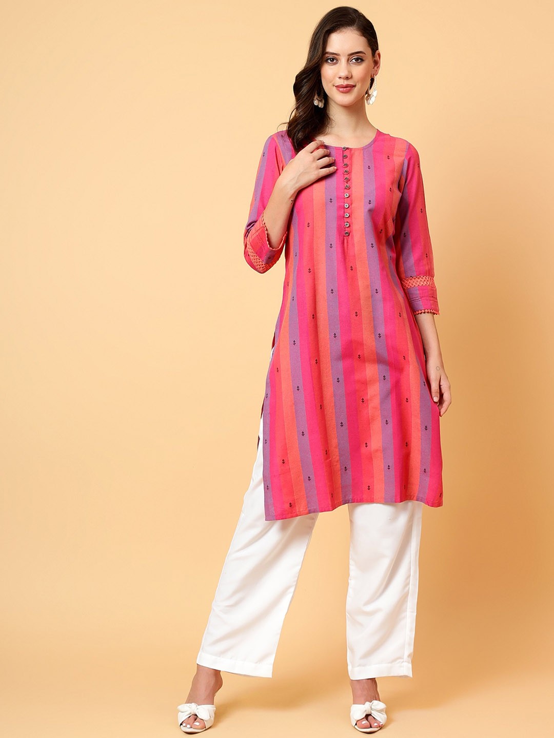

Bani Women Geometric Woven Design Cotton Empire Straight Kurta, Red