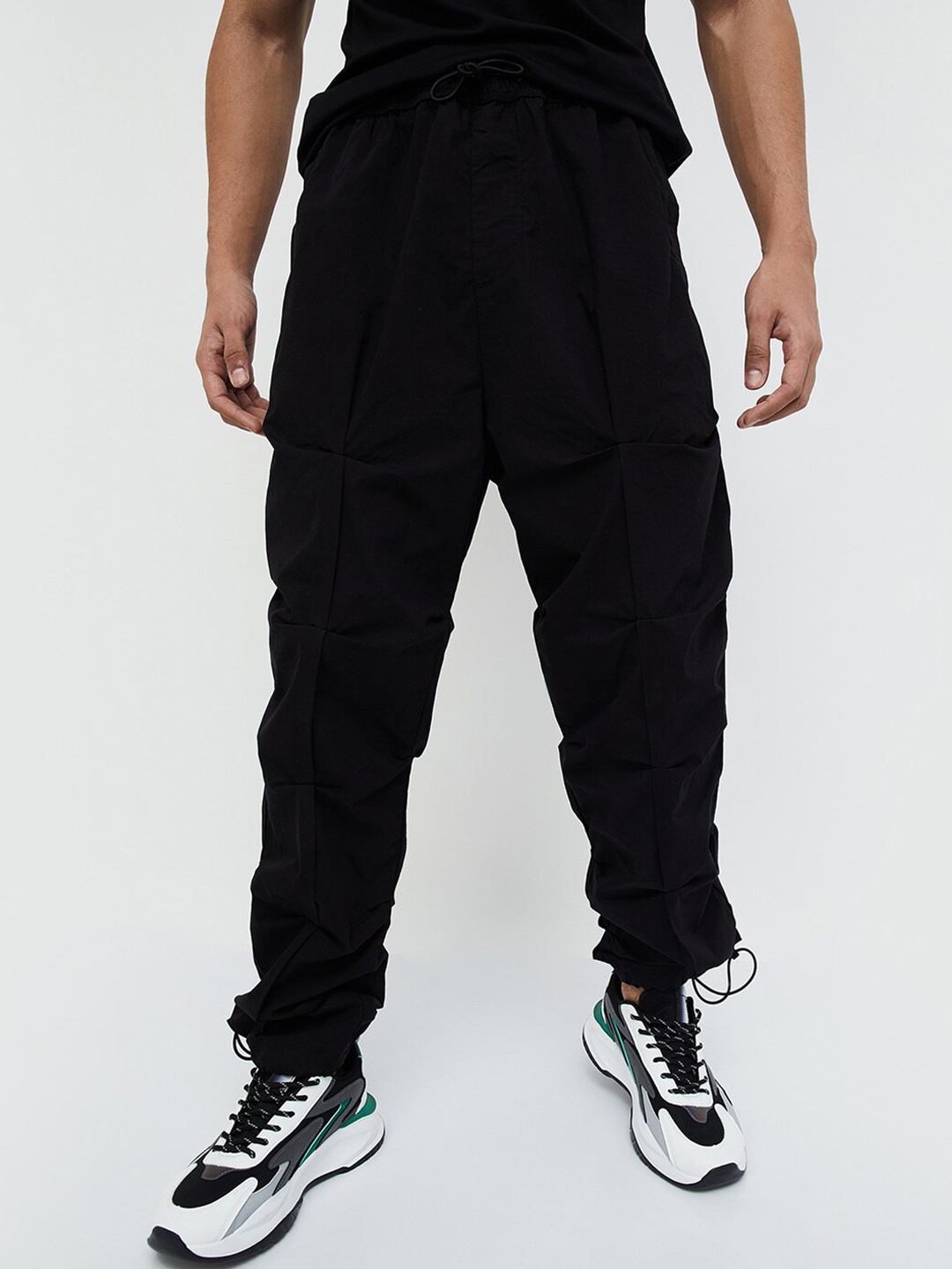 

Forca by Lifestyle Men Black Mid-Rise Cotton Plain Joggers Trousers