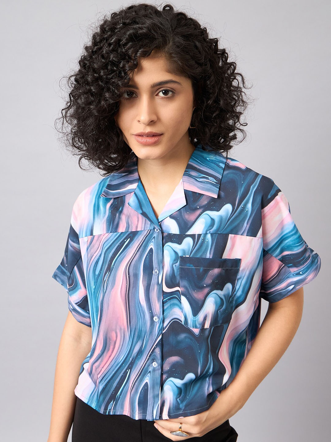 

The Roadster Lifestyle Co. Blue Cuban Collar Printed Shirt Collar Top