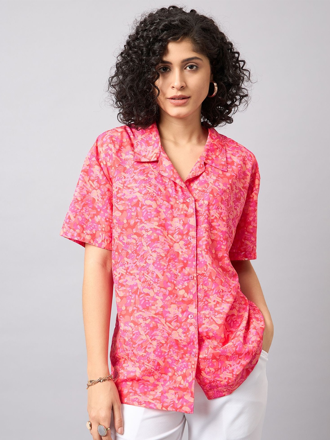 

The Roadster Lifestyle Co. Pink Abstract Printed Shirt Collar Top
