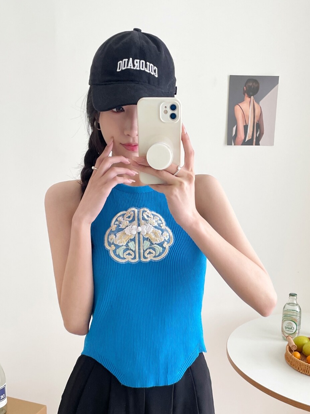 

StyleCast Woemn Graphic Printed Round Neck Tank Top, Blue