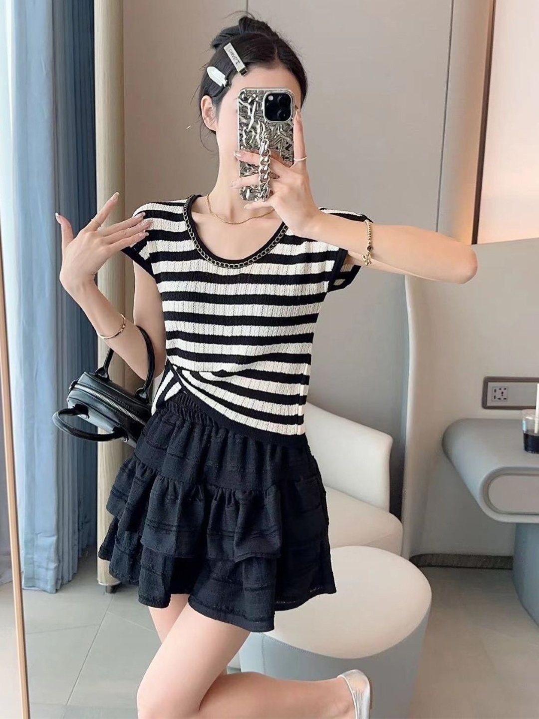 

StyleCast Black & White Striped Round Neck Top