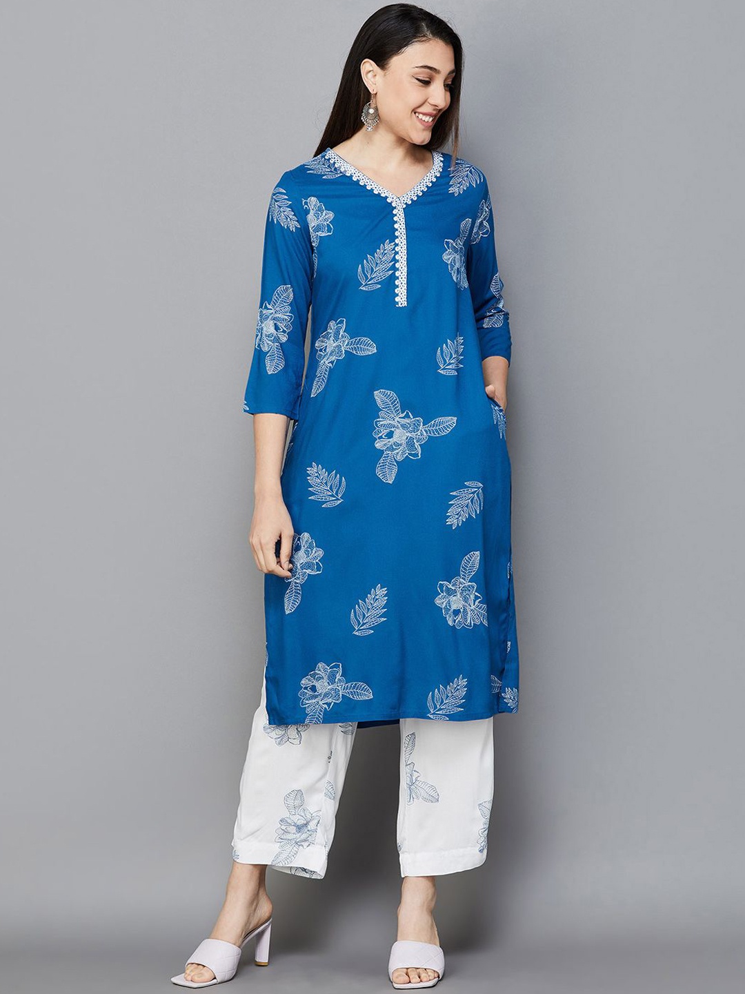 

Melange by Lifestyle Floral Printed Regular Thread Work Straight Kurta with Pyjamas, Blue