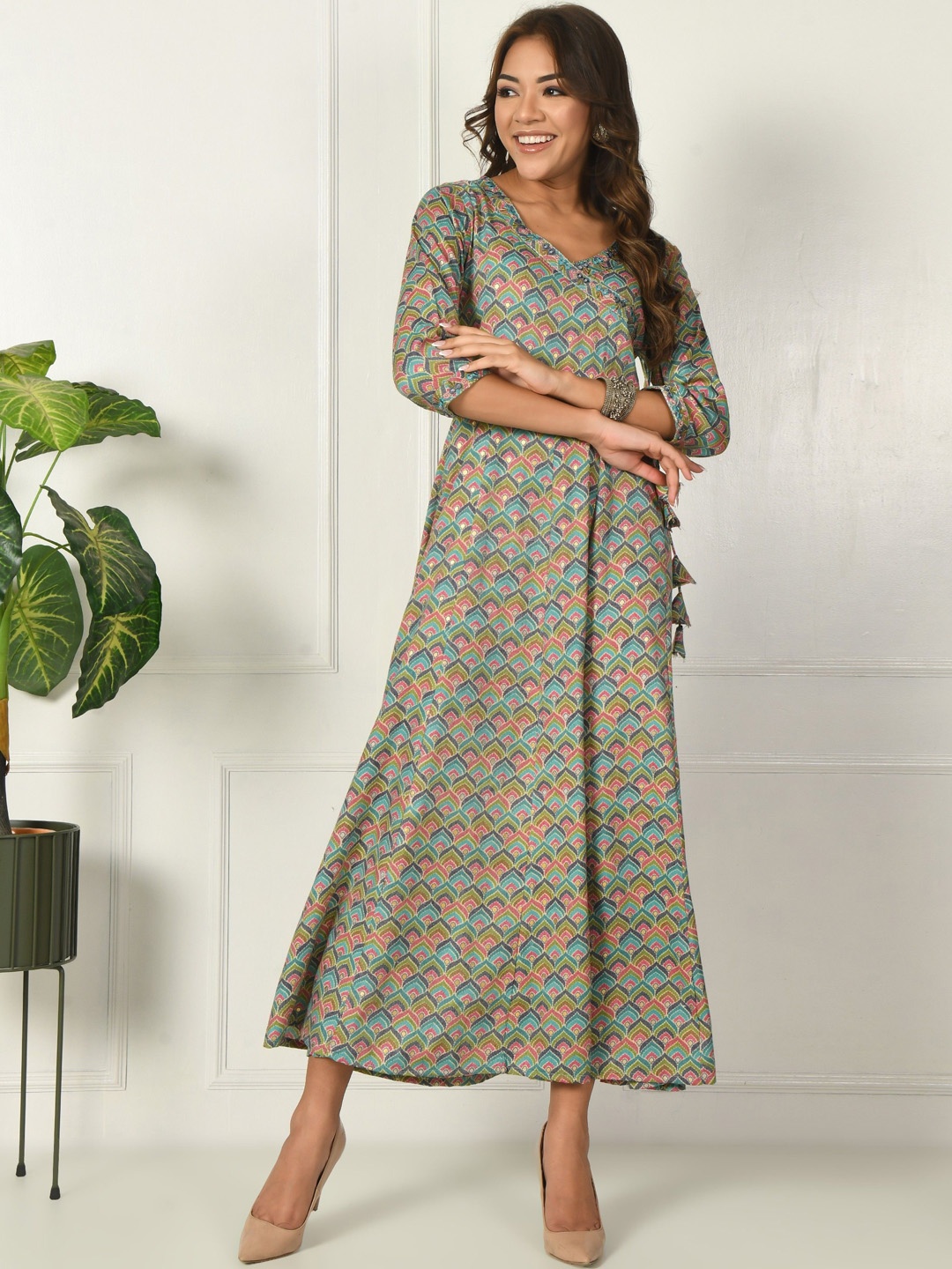 

AAYUMI Floral Printed V-Neck Thread Work Anarkali Kurta, Turquoise blue