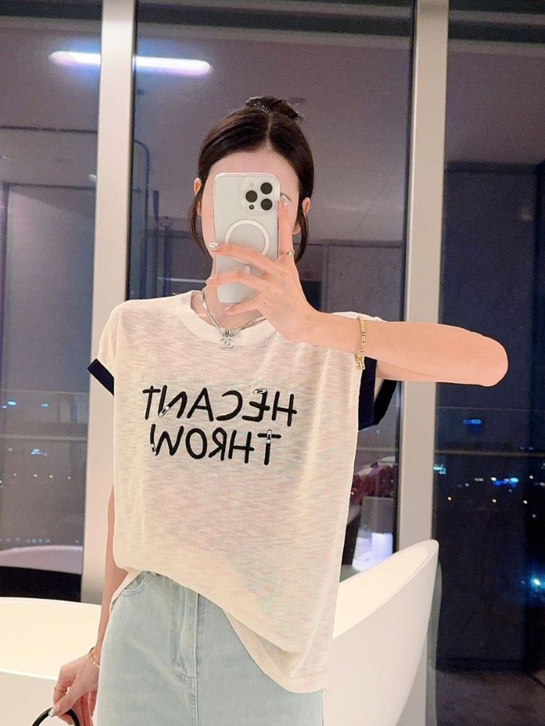 

StyleCast White Printed Round Neck Top