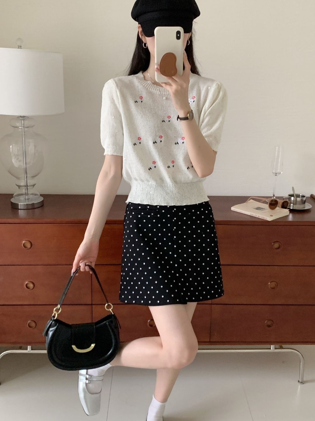 

StyleCast White Floral Printed Puff Sleeves Top