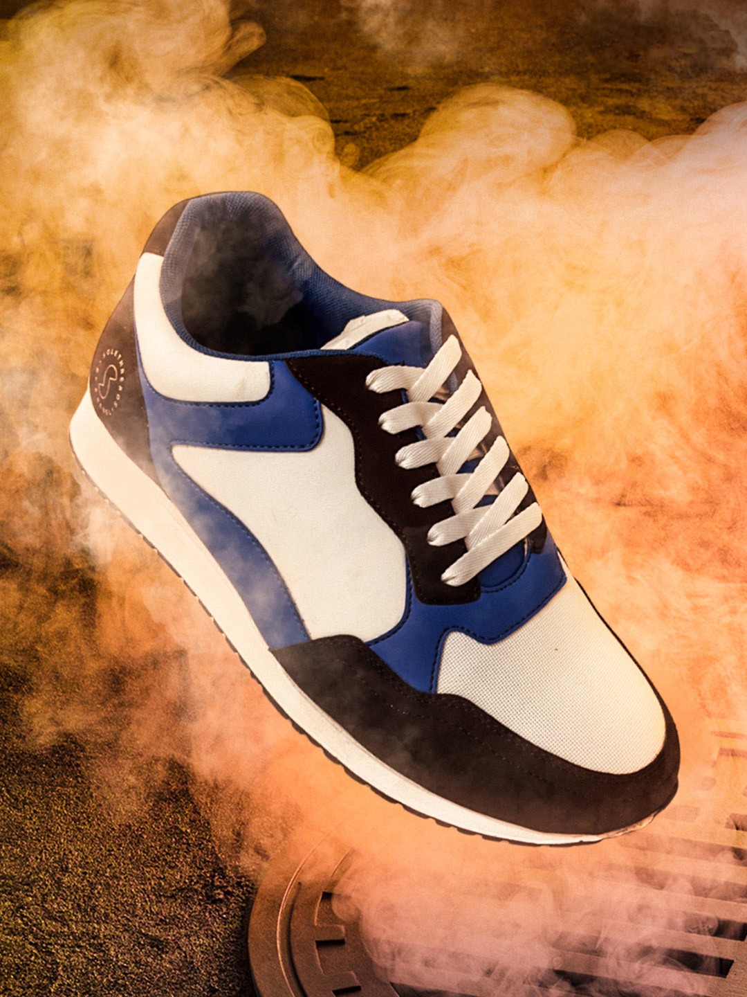 

Solethreads Men Colourblocked Memory Foam Sneakers, Blue