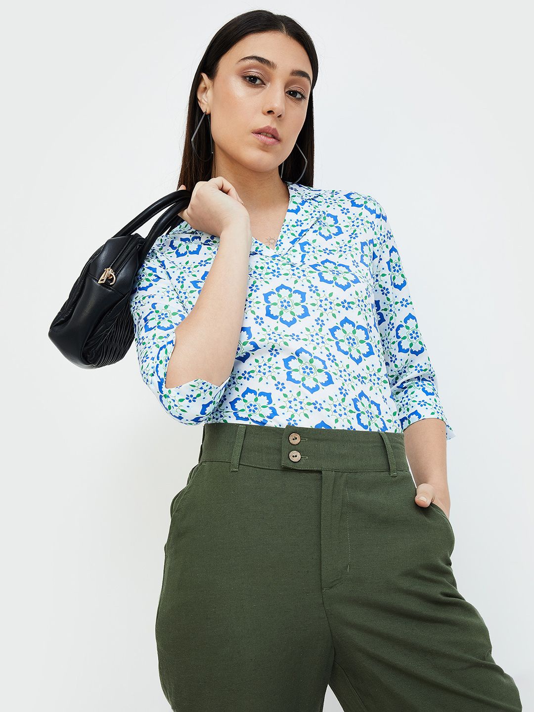 

CODE by Lifestyle Floral Print Lapel Collar Shirt Style Top, Blue