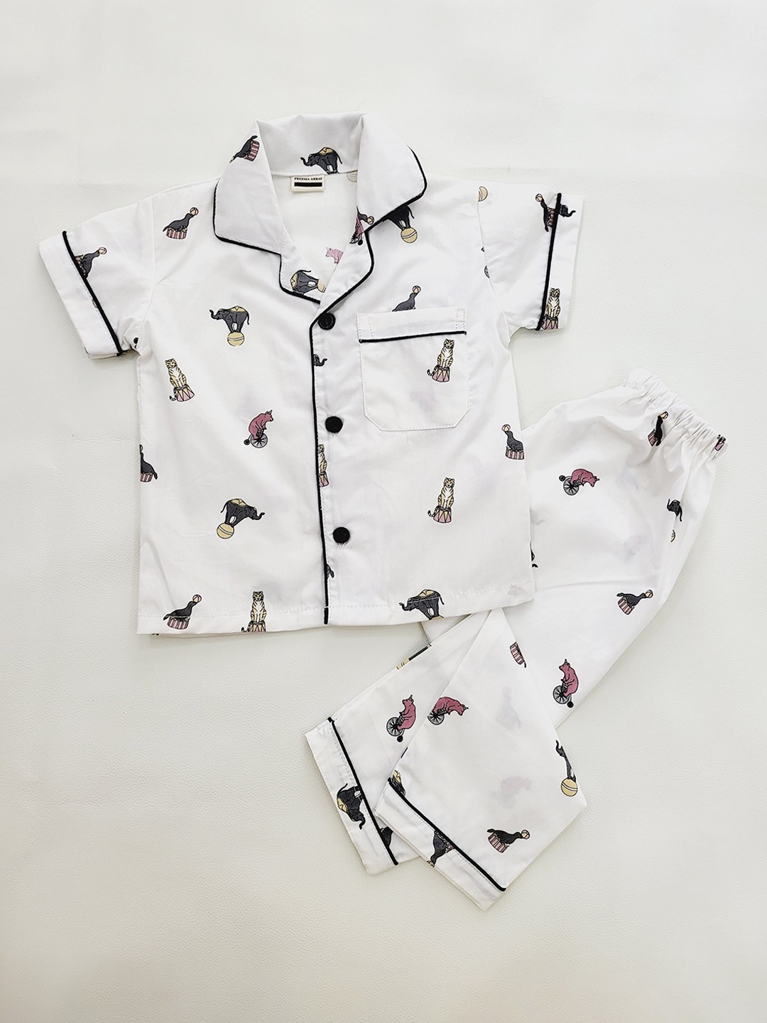 

Freesia Array Kids Conversational Printed Lapel Collar Pure Cotton Shirt With Pyjamas, White