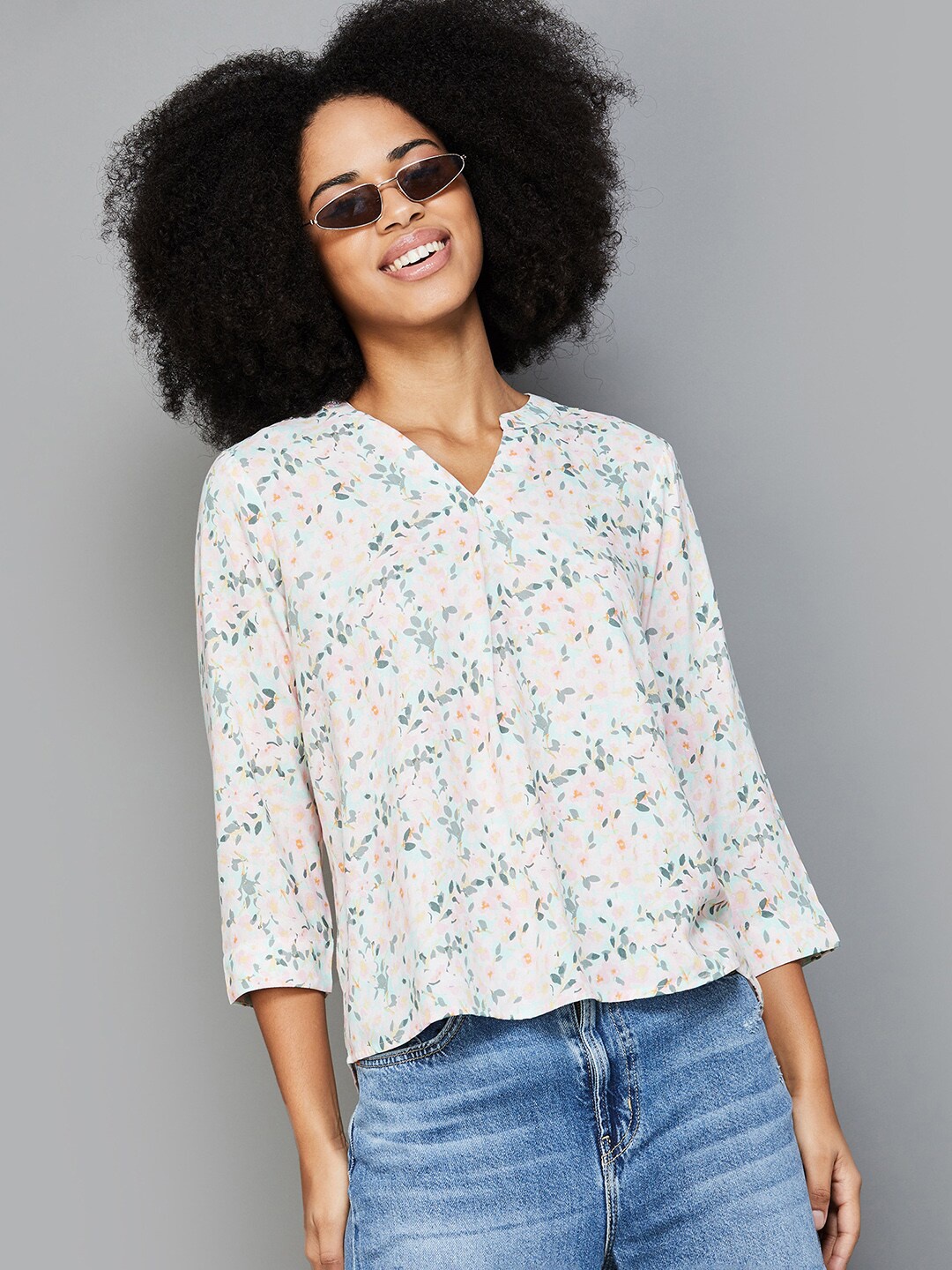 

Fame Forever by Lifestyle Abstract Print Mandarin Collar Shirt Style Top, Multi