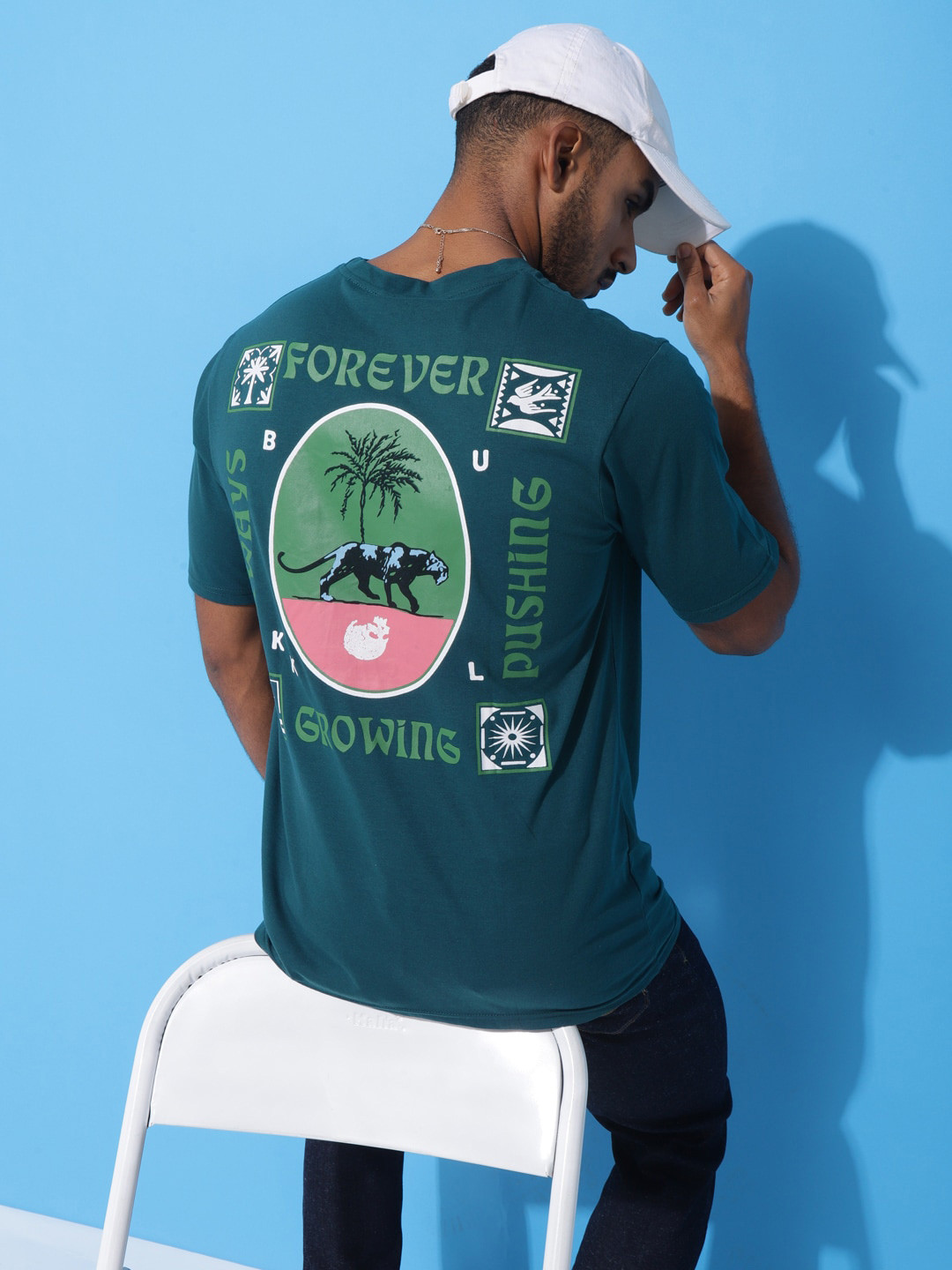 

Bukkl Men Graphic Printed Round Neck T-shirt, Teal