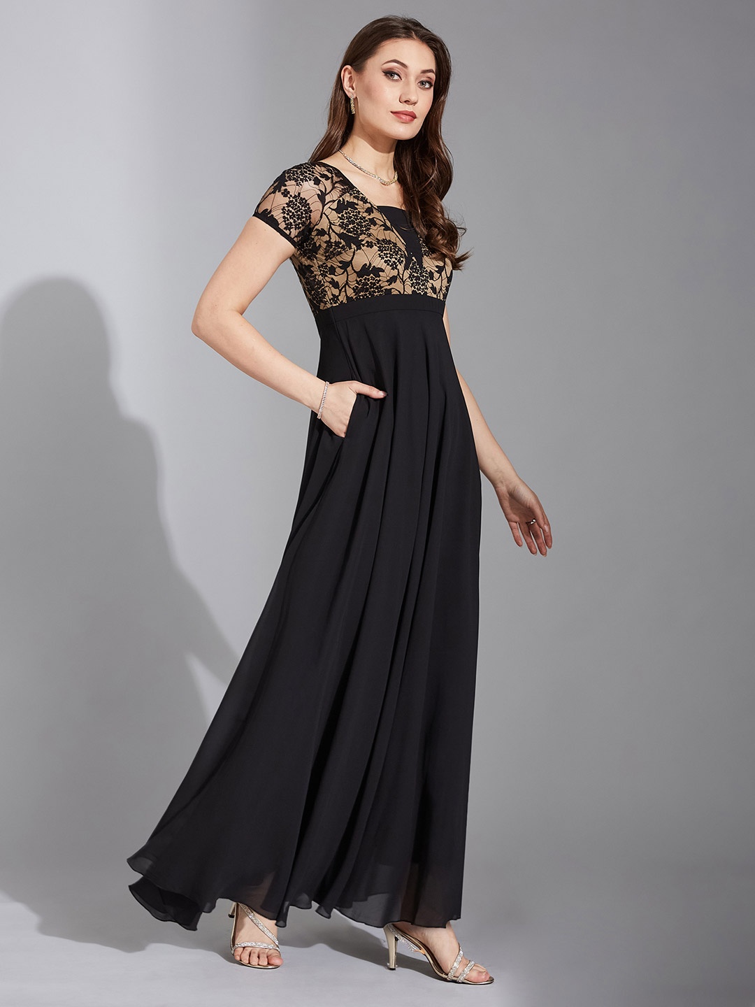 

Life With Pockets Square Neck Maxi Dress, Black
