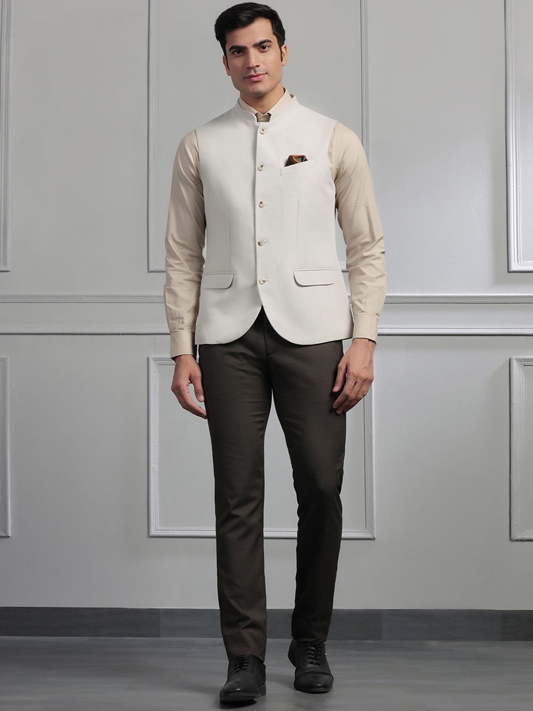 

Blackberrys Slim-Fit Woven Nehru Jacket, Beige