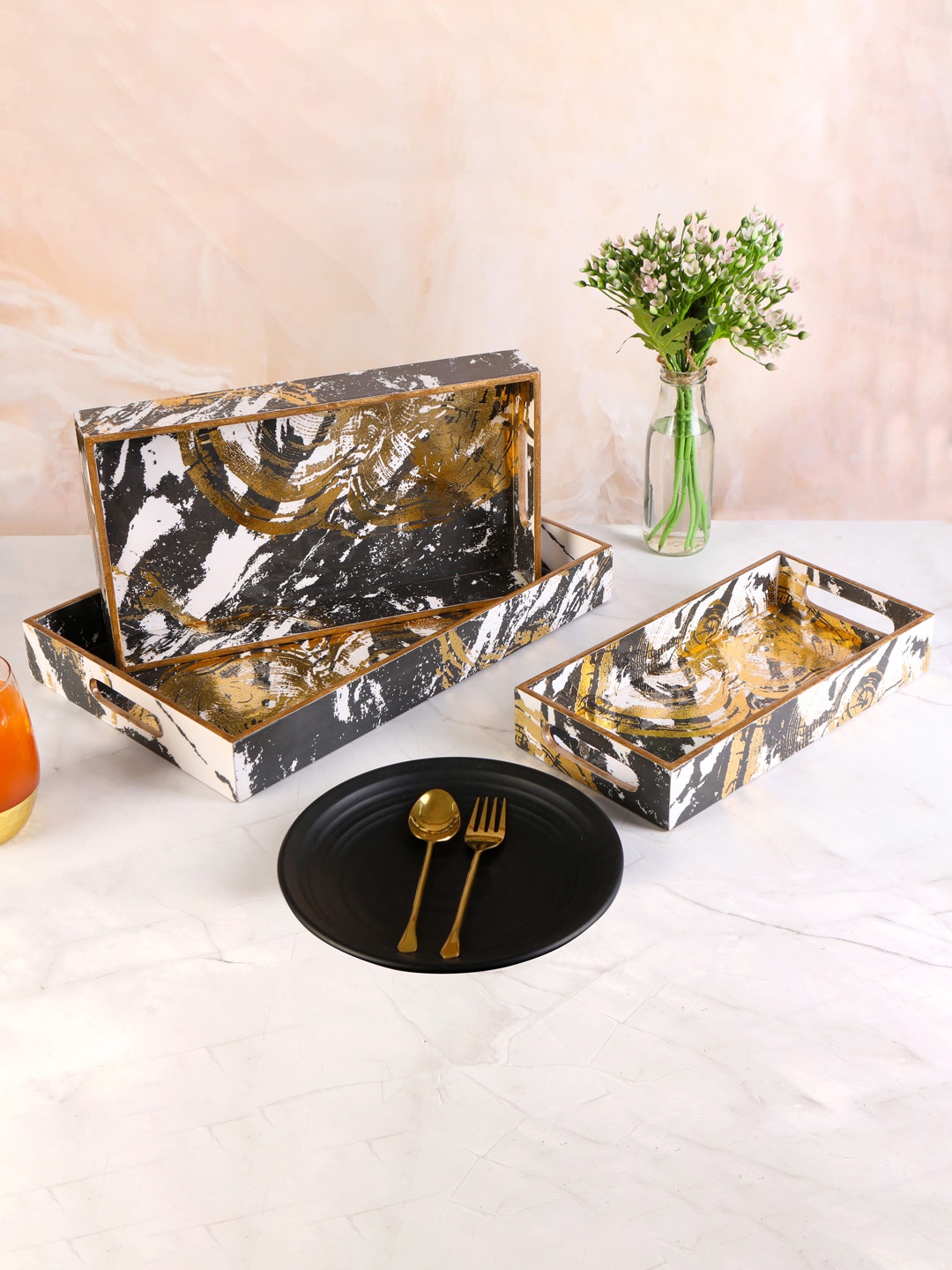 

THE HOME CO. 3 Pcs Printed Black & Green Wooden Serving Tray