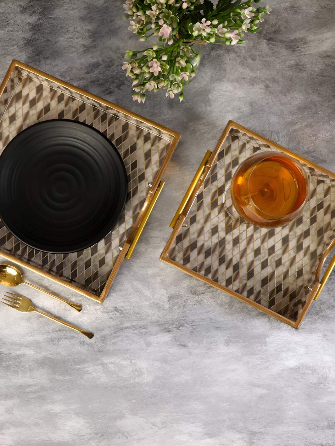 

THE HOME CO. Grey 2 Pieces Geometric Wooden Serving Trays