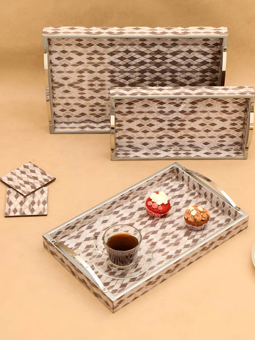 

THE HOME CO. 3 Pcs Textured Wooden Barfi Serving Tray, Grey