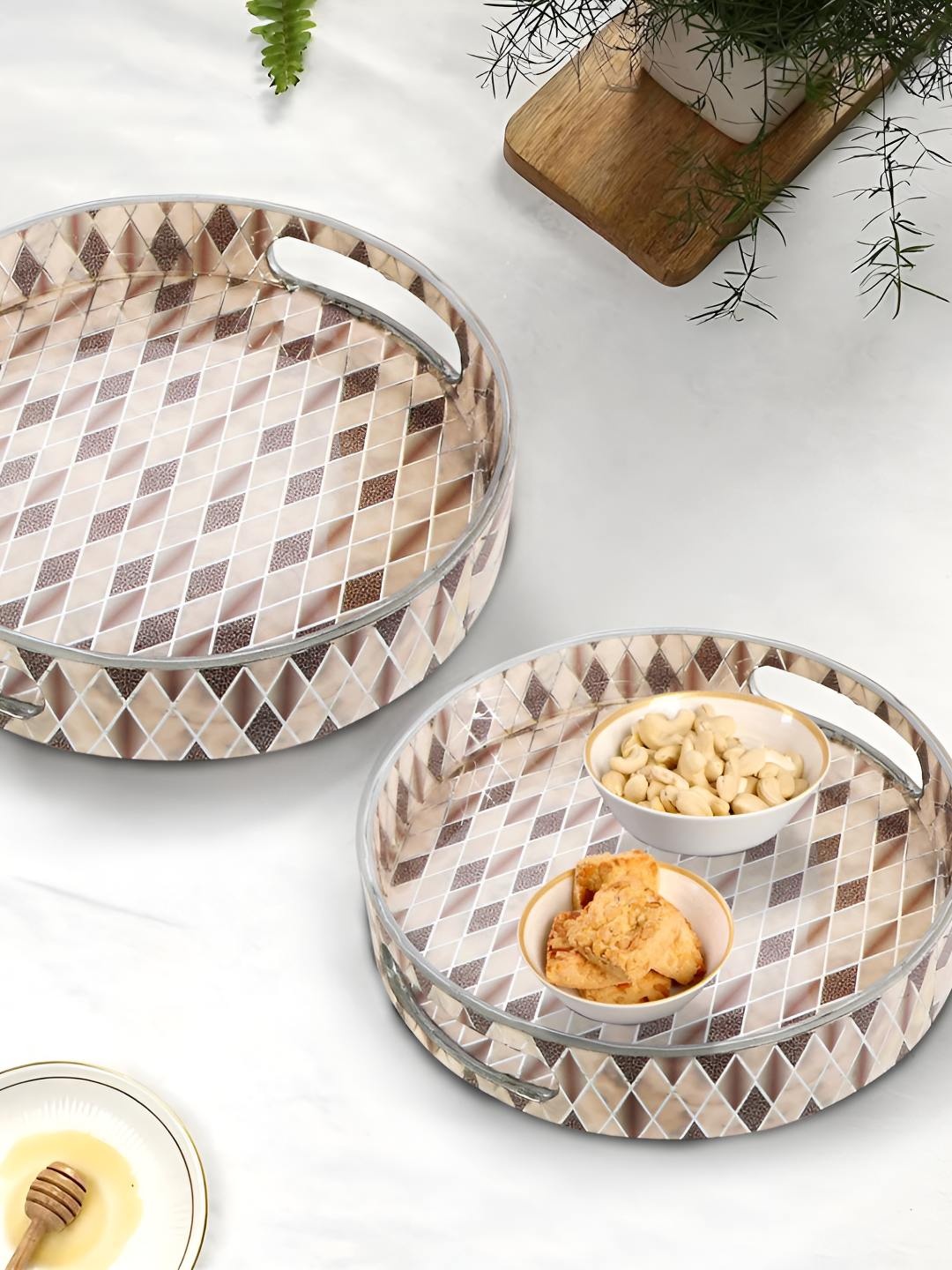 

THE HOME CO. Beige & Grey Geometric Printed Wooden Round Serving Trays
