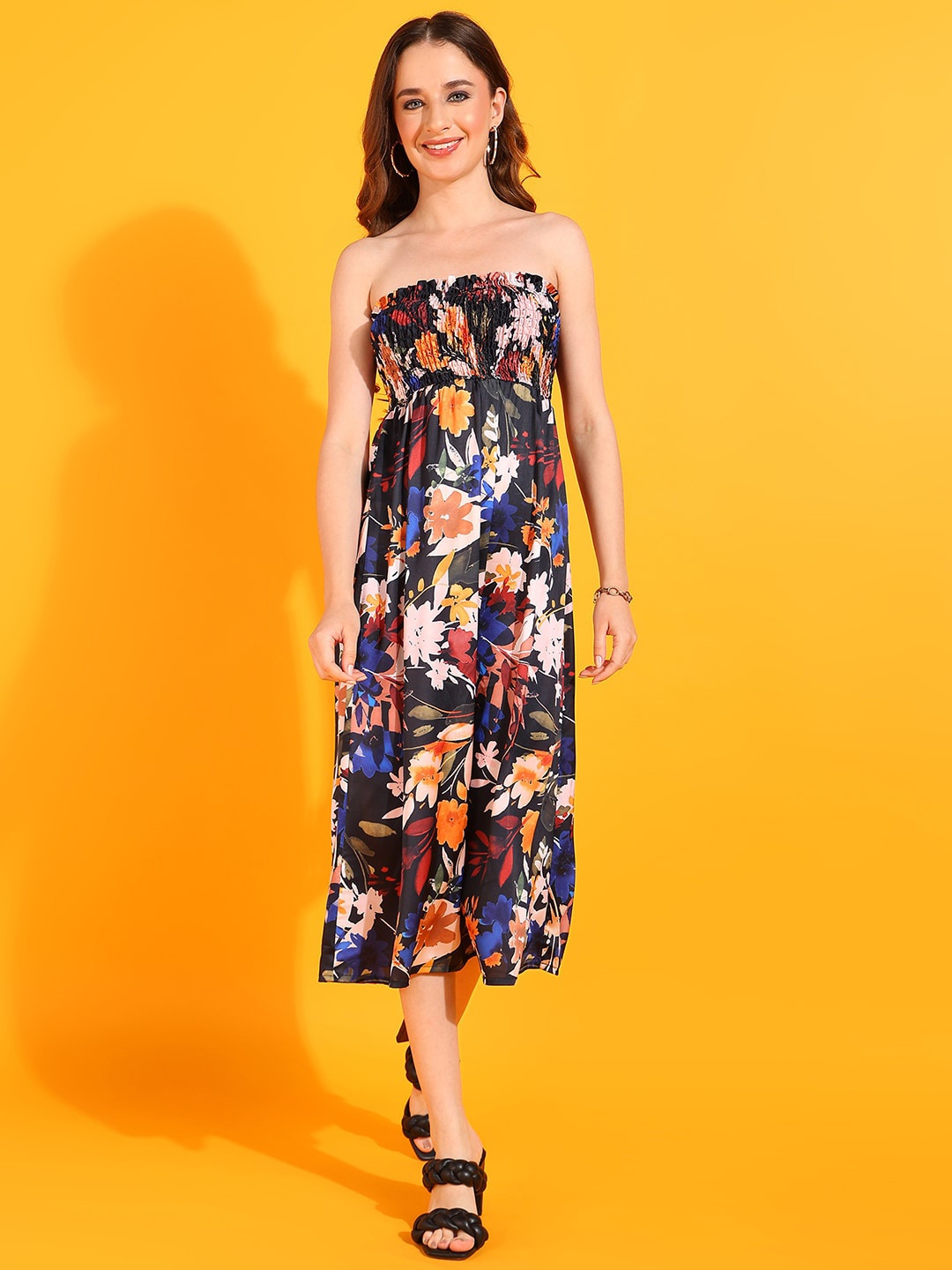 

DODO & MOA Black Floral Print A-Line Midi Dress