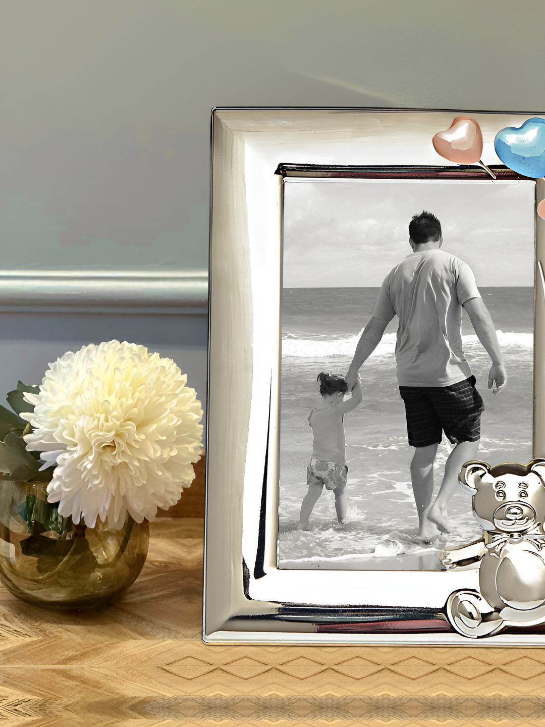 

THE HOME CO. Silver Toned & Blue Printed Glass Table Photo Frame