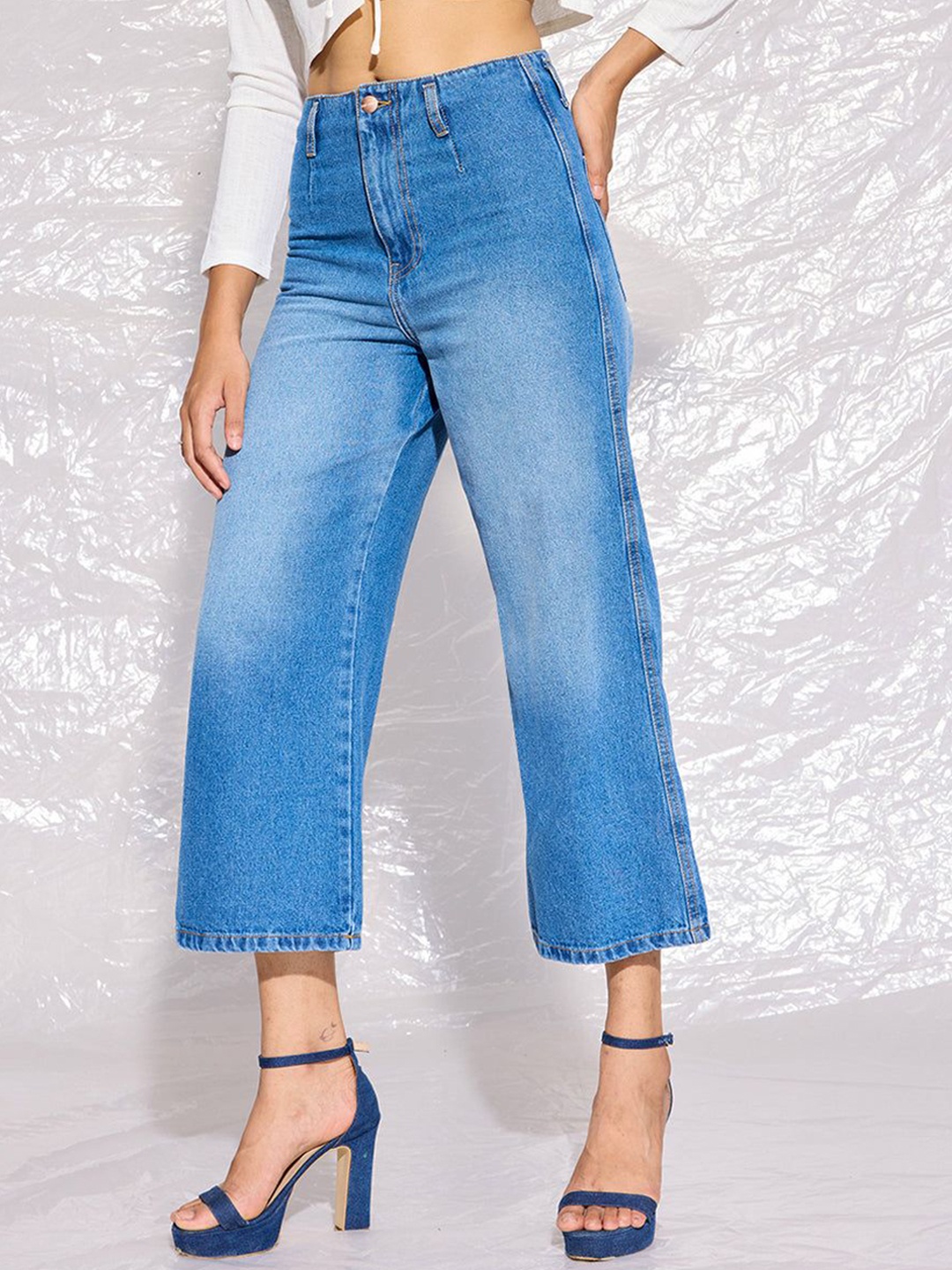 

FREAKINS Women Wide Leg Mid-Rise Highly Distressed Light Fade Pure Cotton Cropped Jeans, Blue