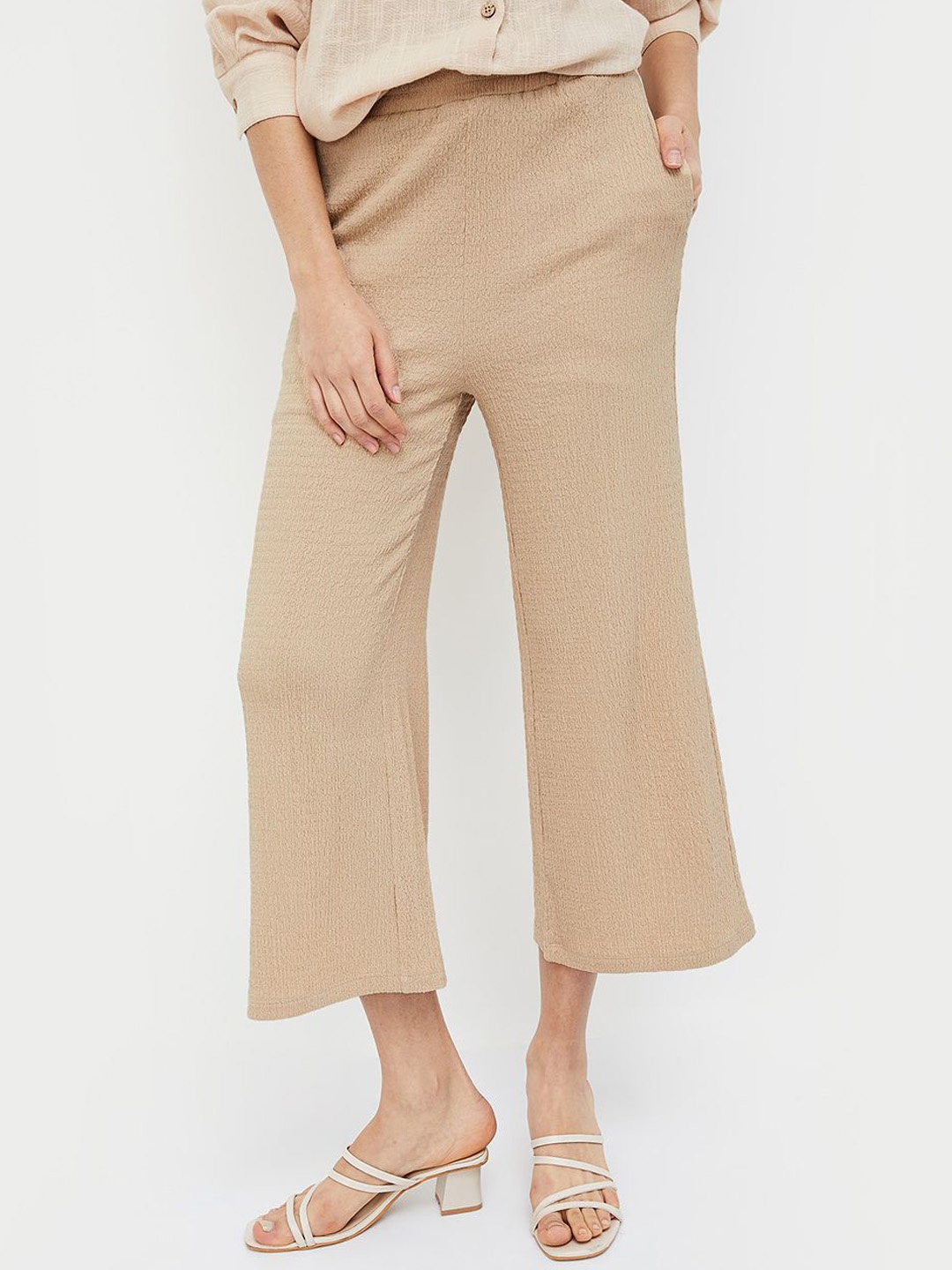 

Ginger by Lifestyle Women Regular Fit Mid-Rise Trousers, Beige