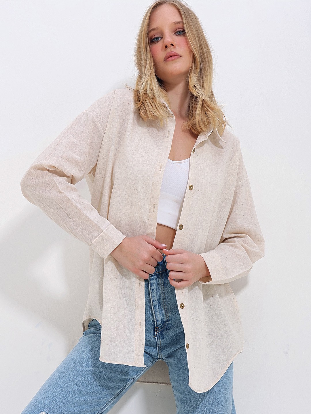 

Trend Alacati stili Spread Collar Casual Shirt, Beige