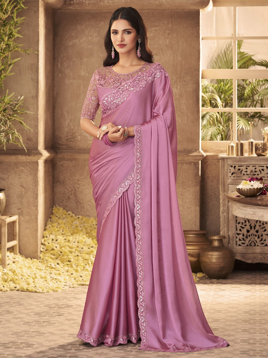

Trendmalls Floral Sequinned Saree, Pink
