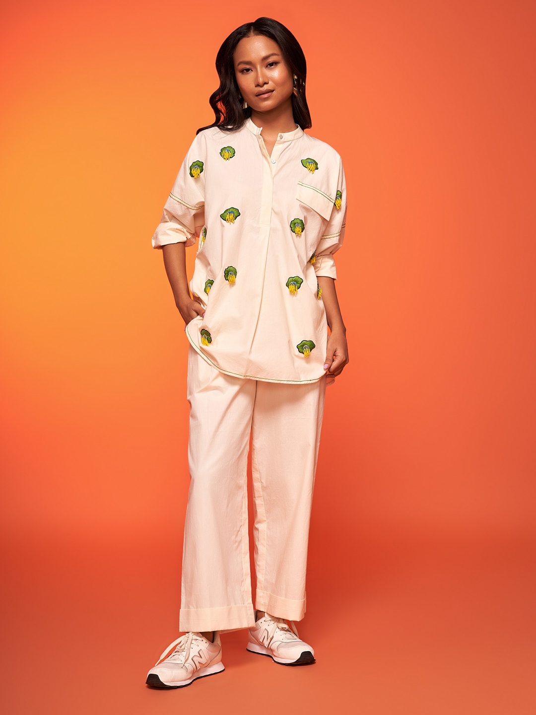 

NEETIANDMUDITA Mandarin Collar Embroidered Cotton Top, Off white