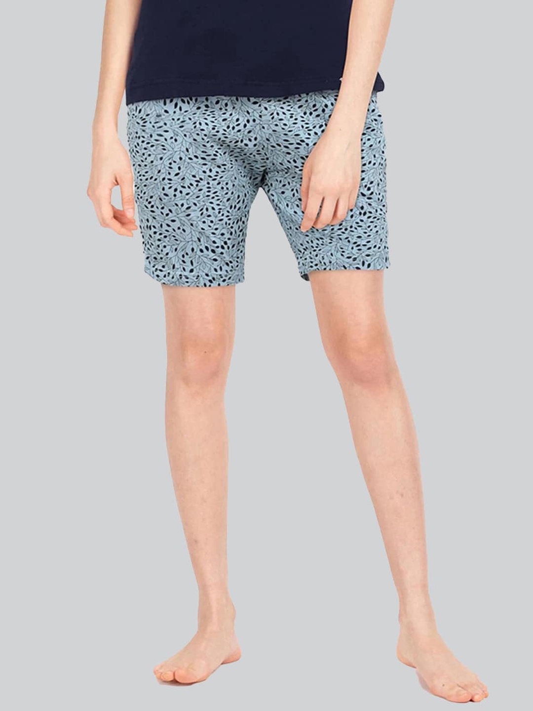 

LYRA Floral Printed Mid Rise Cotton Shorts, Blue