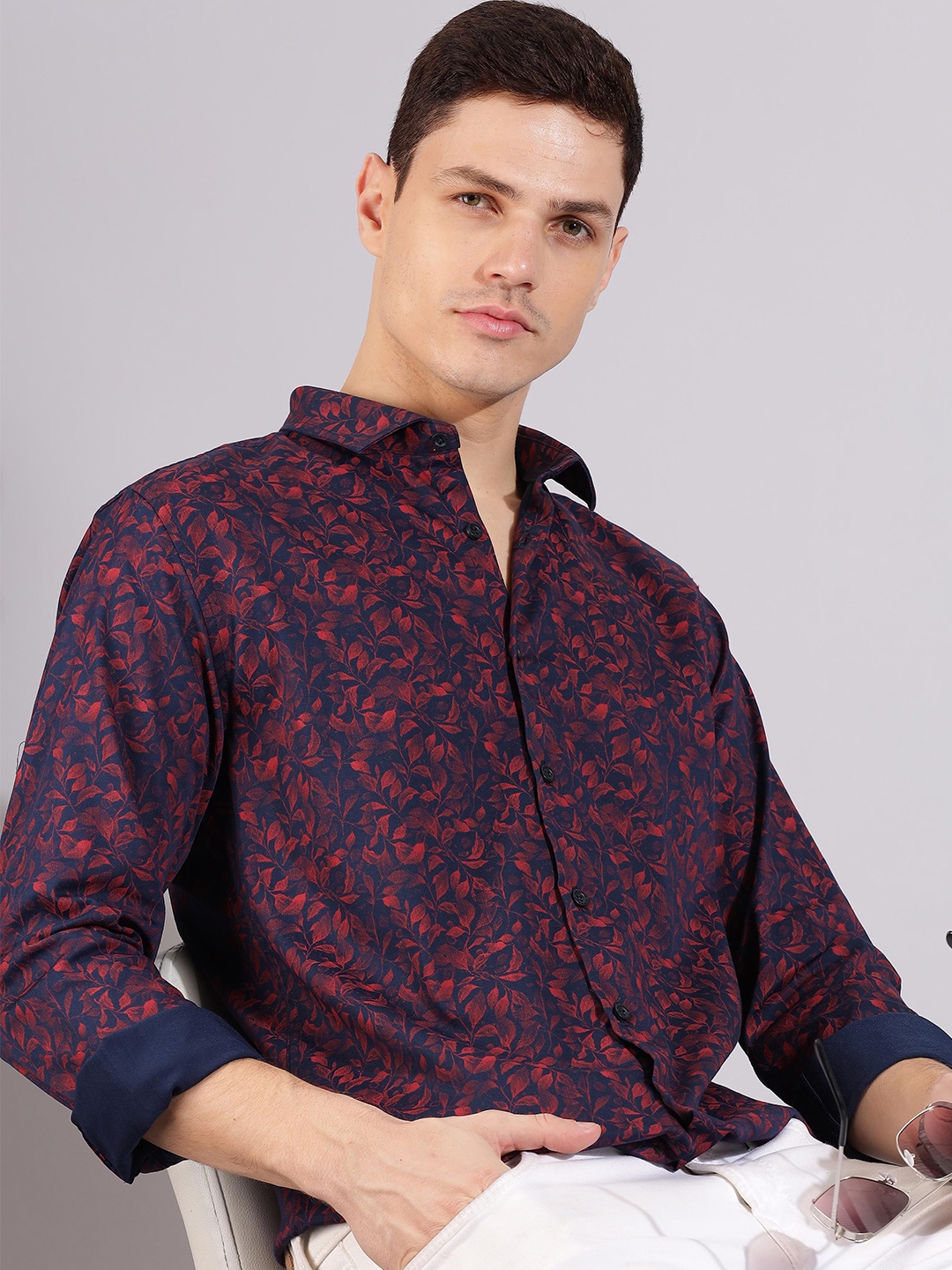 

HERE&NOW Spread Collar Slim Fit Floral Printed Cotton Casual Shirt, Navy blue