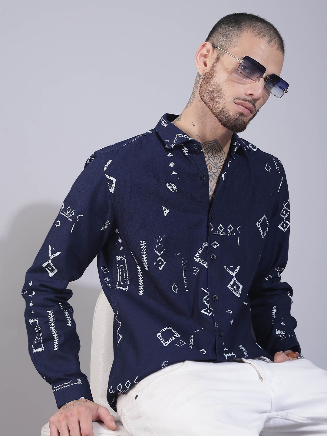 

HERE&NOW Spread Collar Long Sleeves Slim Fit Conversational Printed Cotton Casual Shirt, Blue