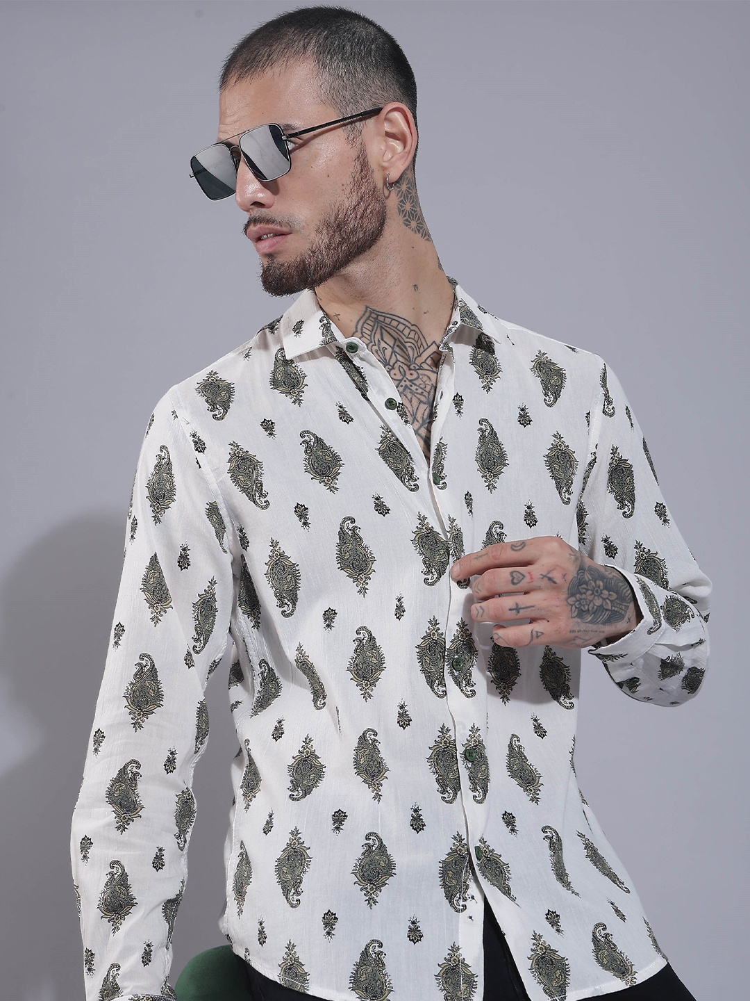

HERE&NOW Spread Collar Long Sleeves Slim Fit Ethnic Motifs Printed Cotton Casual Shirt, Cream