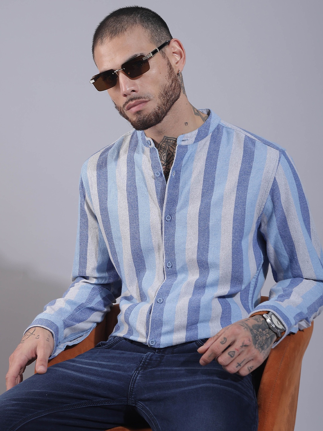 

HERE&NOW Spread Collar Long Sleeves Slim Fit Cotton Striped Casual Shirt, Blue