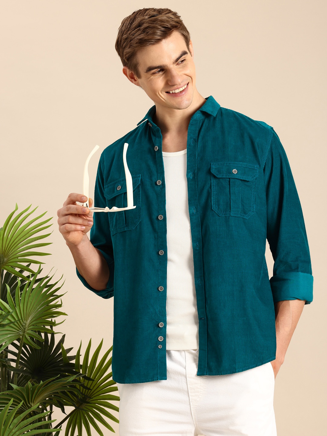 

Mast & Harbour Men Standard Corduroy Pure Cotton Casual Shirt, Teal