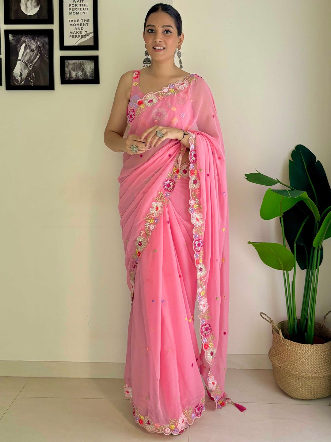 

Mitera Floral Sequinned Saree, Pink
