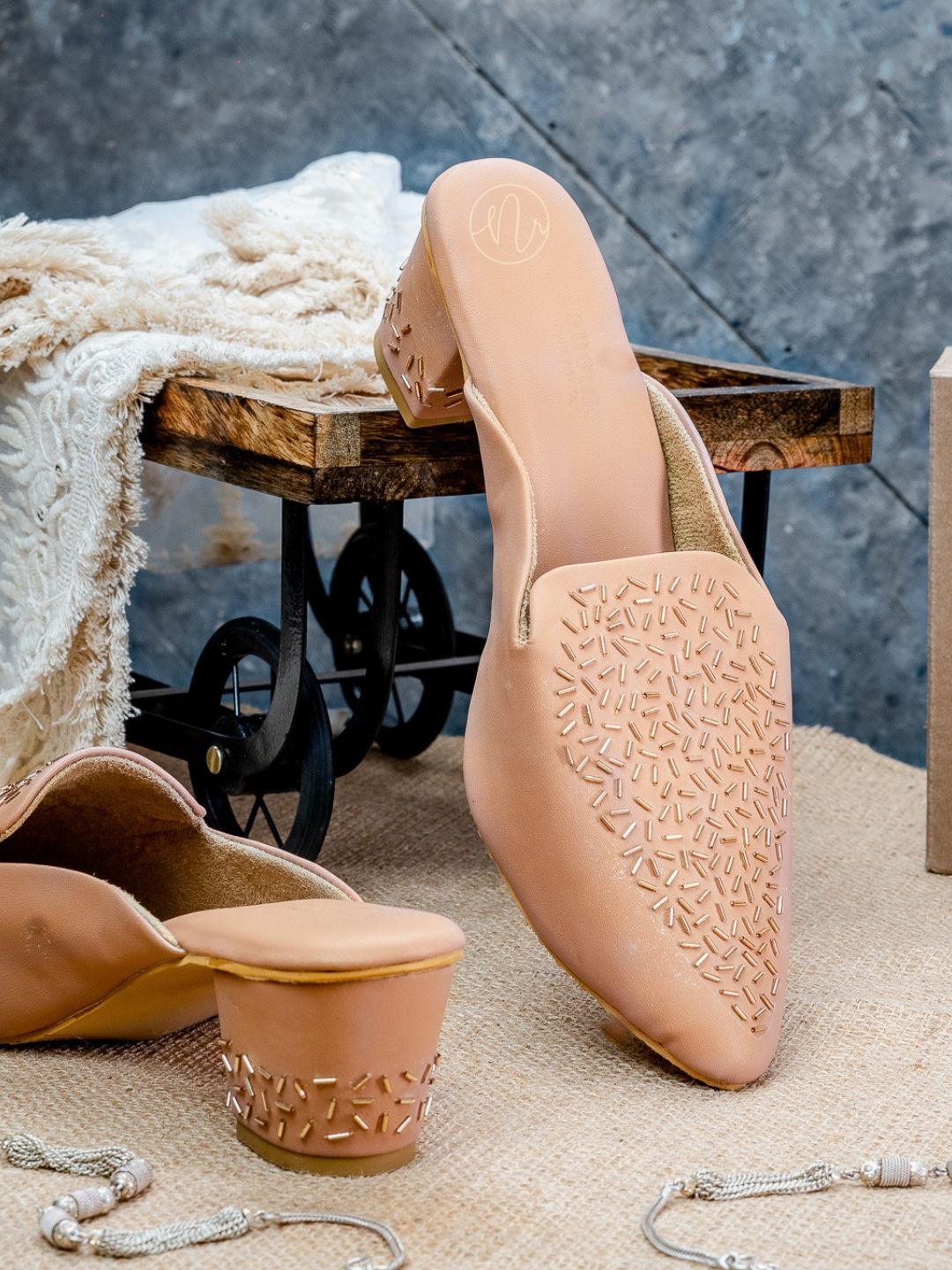 

NR By Nidhi Rathi Embellished Round Toe Block Heeled Mules, Rose