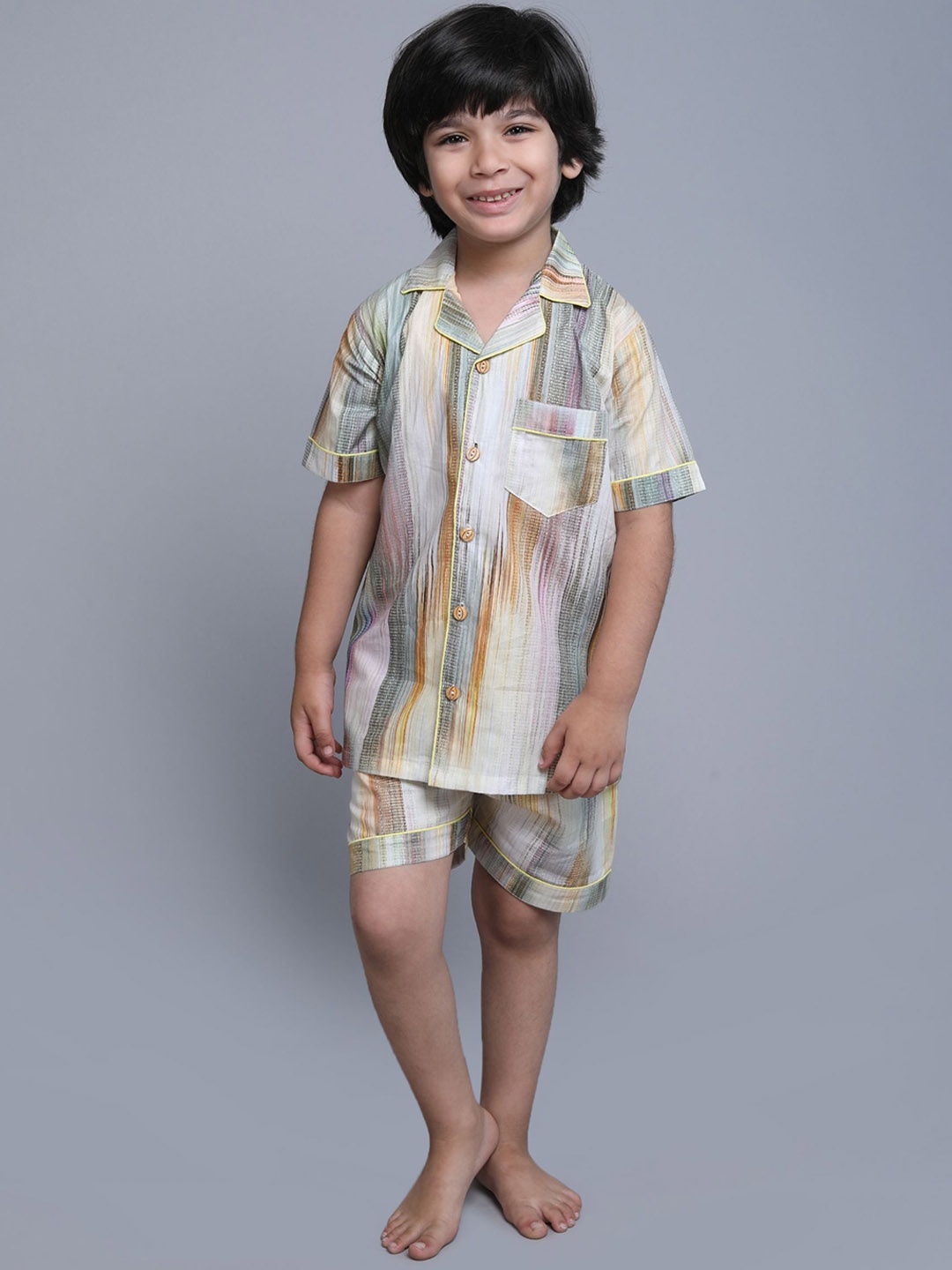 

BAESD Boys Printed Pure Cotton Shirt With Shorts, Cream