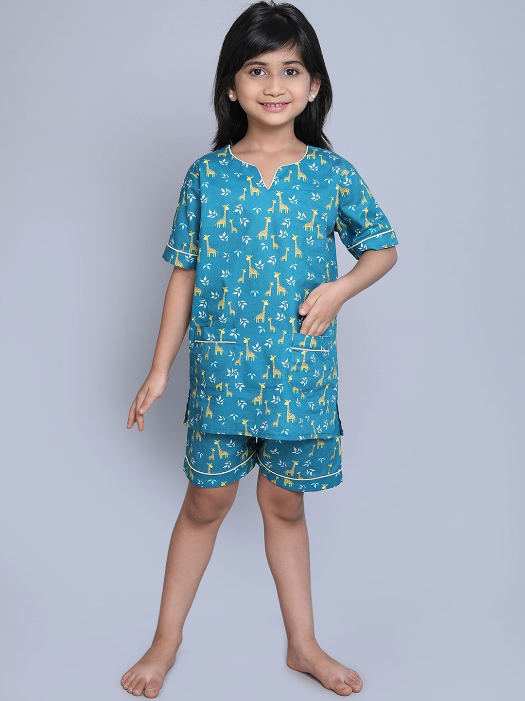 

BAESD Girls Coversational Printed Notch Neck Pure Cotton Top & Shorts, Green